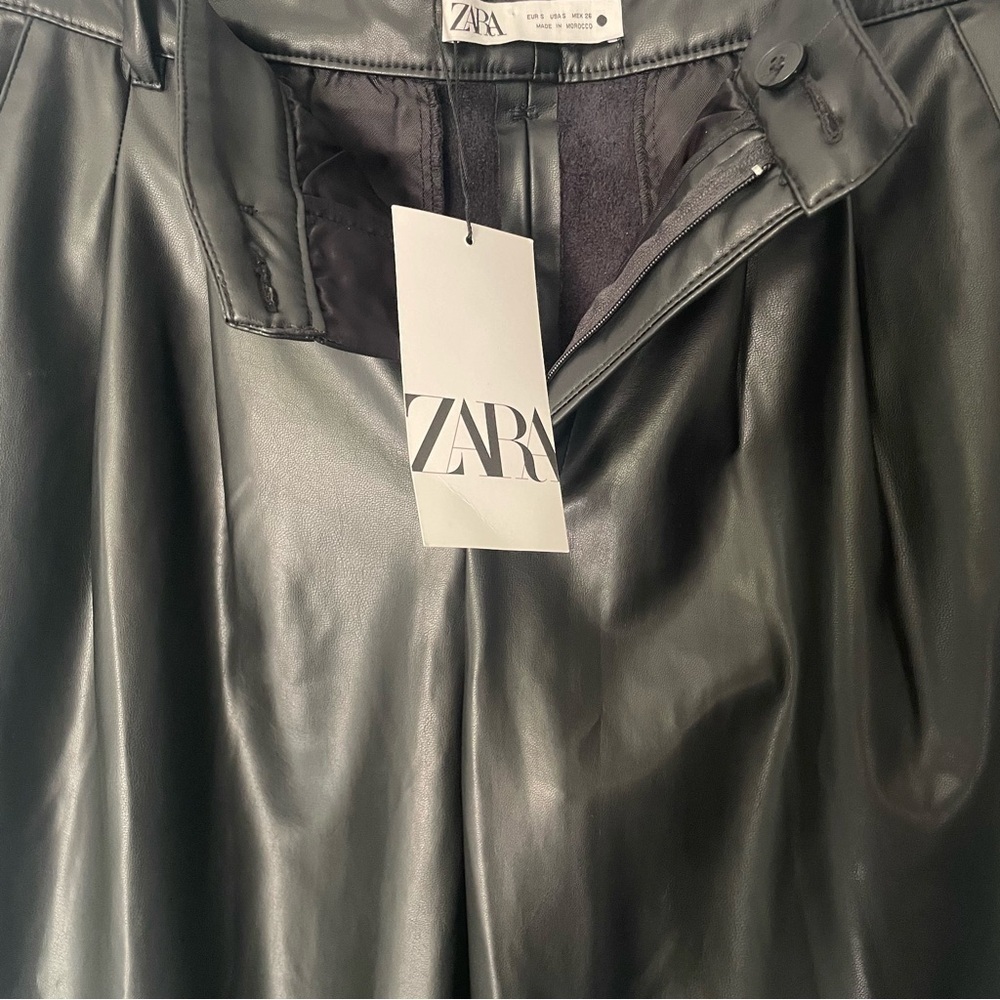 Zara Pant’s/ Zara Black Faux Leather High Rise Trousers Tapered Leg Black,Size S - Picture 6 of 8